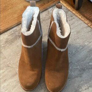 UGG Brown Shearling-Lined Winter Boots